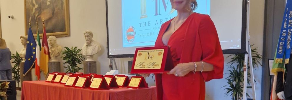 Alma Manera premiata con il TPM “The Artist – Valore ai Valori”: riconoscimento per il successo di “Crossover” su Rai Isoradio