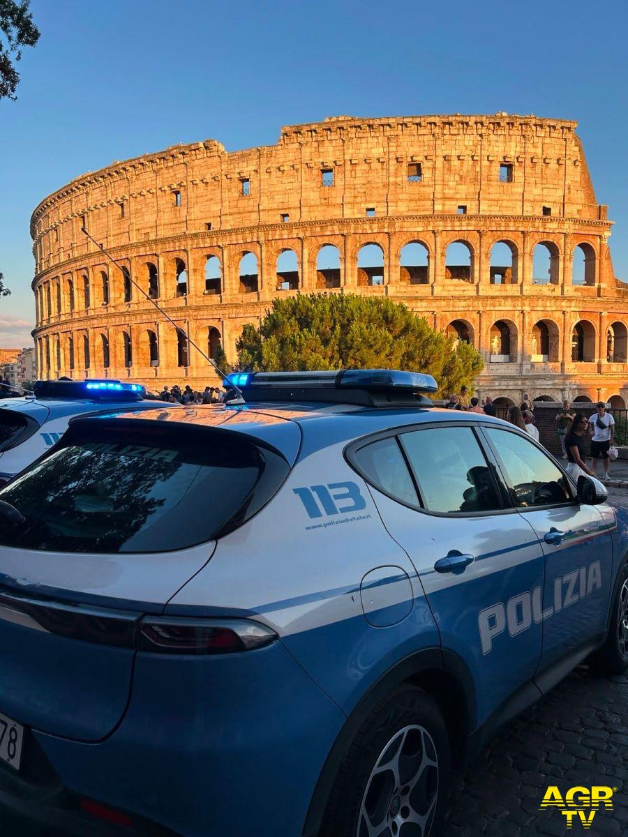 Polizia intervenuta al Colosseo Polizia intervenuta al Colosseo