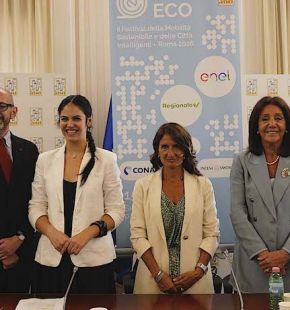 Roma, presentata la IV edizione di ECO, Festival della Mobilità Sostenibile e delle Città Intelligenti Roma, presentata la IV edizione di ECO, Festival della Mobilità Sostenibile e delle Città Intelligenti