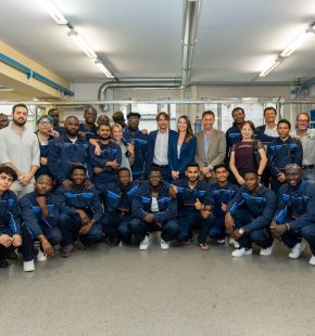 Con MASTRI 4.0 Fondazione LMDV inizia il suo impegno per formazione ed avviamento al lavoro Con MASTRI 4.0 Fondazione LMDV inizia il suo impegno per formazione ed avviamento al lavoro
