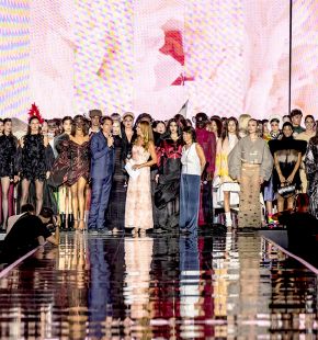 Ensemble dove la moda diventa sistema, le sfilate alla Terrazza del Pincio a Roma Ensemble dove la moda diventa sistema, le sfilate alla Terrazza del Pincio a Roma
