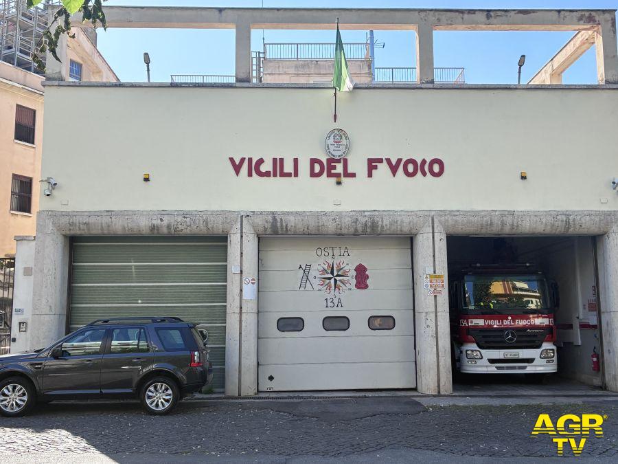 Situazione ancora ibrida per uomini e mezzi di Via Celli - © credits Foto E. Sirchia Situazione ancora ibrida per uomini e mezzi di Via Celli - © credits Foto E. Sirchia