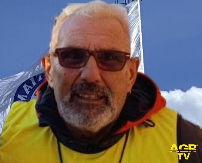 Ostia piange la scomparsa di Claudio Spadolini, storico fotoreporter dell'Ostiamare Ostia piange la scomparsa di Claudio Spadolini, storico fotoreporter dell'Ostiamare