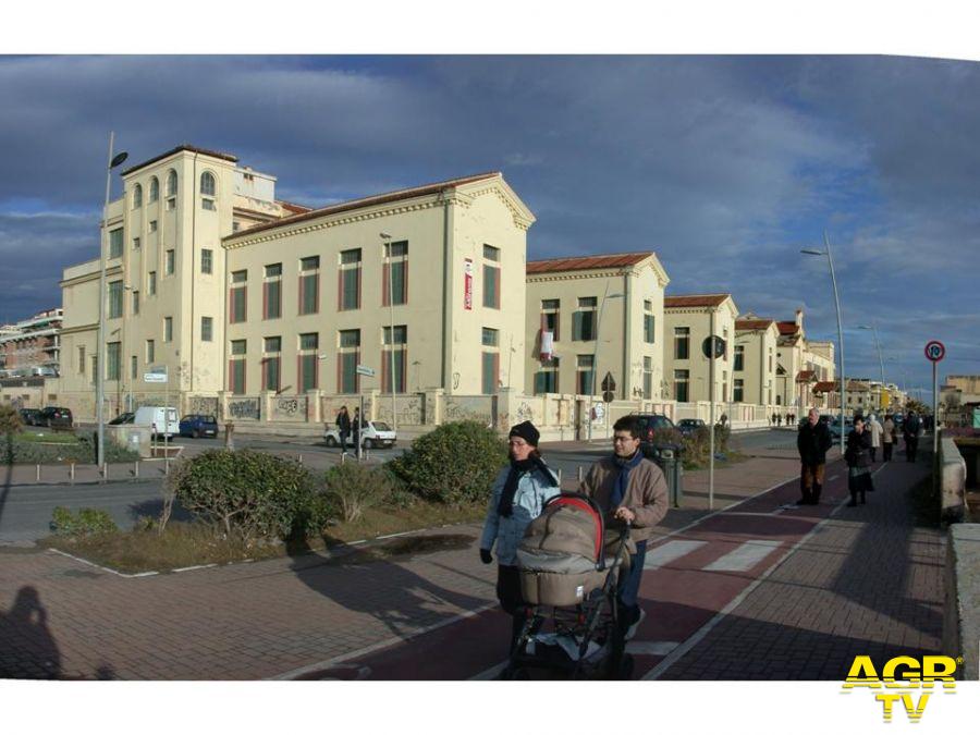 Ostia, censimento occupanti della Vittorio Emanuele