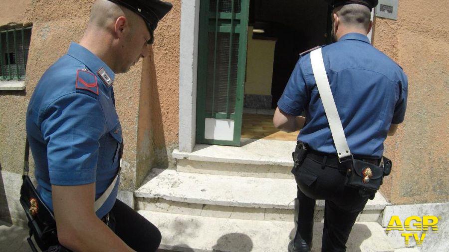 Carabinieri Ardea intervento per arresto usuraio ed estorsore Carabinieri Ardea intervento per arresto usuraio ed estorsore