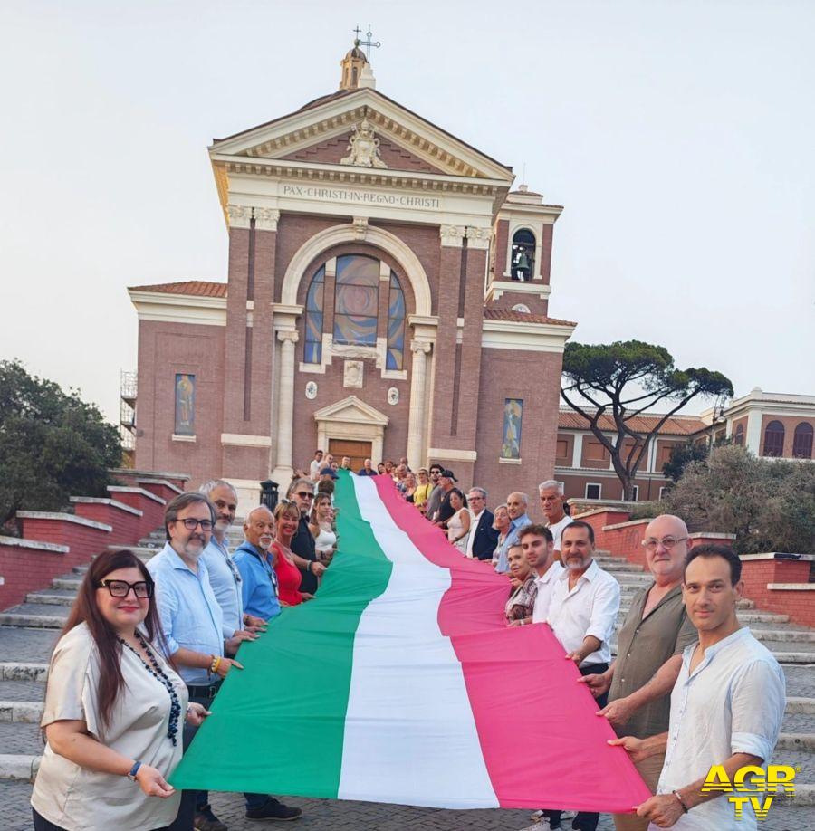 Ostia: gli esponenti di Fratelli d’Italia e i partecipanti si sono riuniti sulla scalinata di Santa Maria Regina Pacis per la VI edizione dell’Onda Tricolore contro le Mafie - ©Foto Credits Lyudmyla H