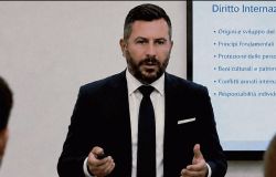 Avv. Marco Valerio VERNI - Lezione di Diritto Internazionale Umanitario -  Foto Archivio AGR