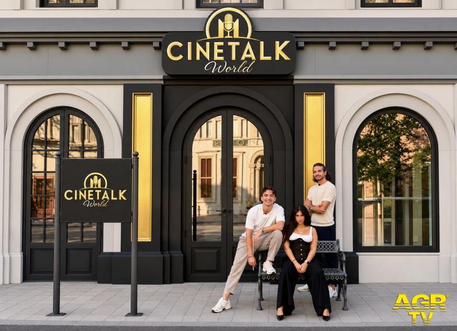 CINETALK_WORLD_CINECITTA'_WORLD_DA_SX_LUCA_VARONE_GIULIA_SARA_SALEMI_GIUSEPPE_GARIBALDI foto da comunicato CINETALK_WORLD_CINECITTA'_WORLD_DA_SX_LUCA_VARONE_GIULIA_SARA_SALEMI_GIUSEPPE_GARIBALDI foto da comunicato