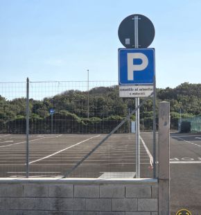 Ostia, manutenzione straordinaria in via F. Acton, nuova disciplina di sosta sul lungomare