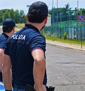 Roma Tor Bella Monaca, retata della Polizia di pusher, 5 arresti e sequestrate oltre 150 dosi di stupefacente