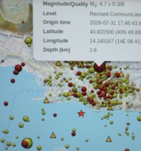 Campi Flegrei, la scossa di magnitudo 4.7 riaccende l'allerta: Qui il rischio è anche geologico