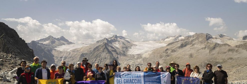Alpi sempre più calde e fragili, flash mob in quota di Legambiente, zero termico arretra tra i 4800 ed oltre i 5 mila metri
