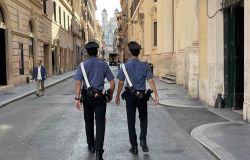 Roma, servizi antiborseggio e furti nelle vie dello shopping, 12 in manette