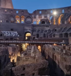 Roma, monumenti aperti di notte ad agosto: visite serali a Colosseo e Pantheon