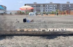 Margherita di Savoia, scontro sulle spiagge libere: scatta la petizione civica. Fondi regionali nel mirino