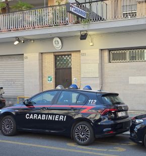 Roma Cinecittà, voleva impiccarsi nel parco di Centocelle, salvato dai Carabinieri
