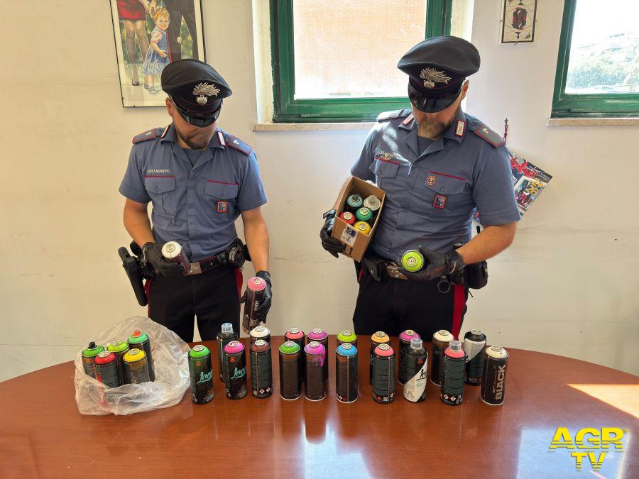 Carabinieri Eur _Le_bombolette_sequestrate Carabinieri Eur _Le_bombolette_sequestrate