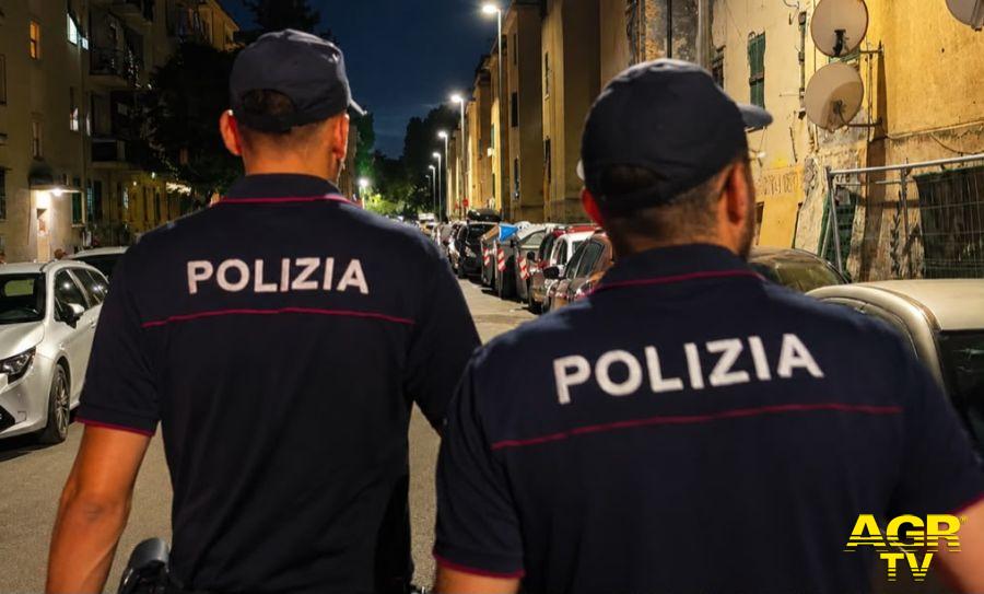 Polizia agenti V distretto intervenuti Polizia agenti V distretto intervenuti