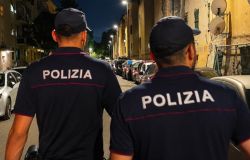 Roma, arrestato 28enne per rapina dopo un cross-check in Commissariato, altri 3 arresti ed un fermo per droga