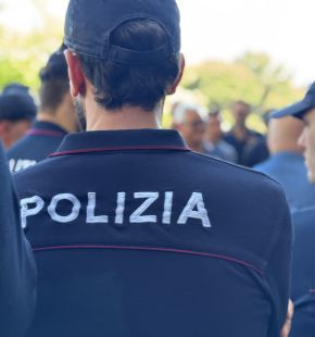 Roma, auto in sosta nel mirino, benzina, trolley e borse rubate, 11 arresti della Polizia