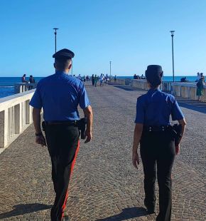 Ostia, controlli straordinari dei Carabinieri, 4 arresti ed 8 persone denunciate, sequestrate dosi di cocaina, hashish, marjuana