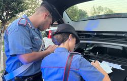 Roma Città Giardino, tre giovani sudamericani, due minori, tentano il furto in un appartamento, denunciati