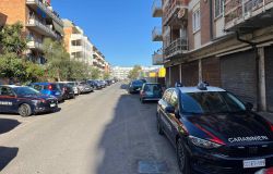 Ostia, i Carabinieri non mollano la presa sul litorale romano, 7 in manette, 11 persone denunciate