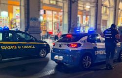 Roma Termini, stretta interforze per sicurezza e decoro, 5 arresti