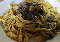 FEttuccine ai funghi porcini FEttuccine ai funghi porcini