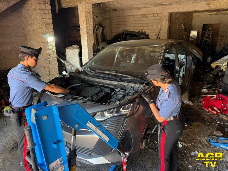 Carabinieri auto rubate ritrovate e restituite ai proprietari Carabinieri auto rubate ritrovate e restituite ai proprietari