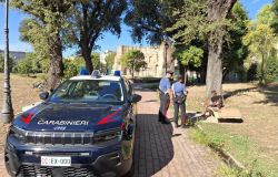 Roma Colle Oppio, controlli e bonifica dell'area, due arresti, denunce e sequestri di droga, rimossi oltre 200 kg. di rifiuti