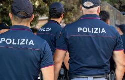 Roma, cinque arresti della Polizia, all'Ostiense il furto di uno zaino scatena una rissa