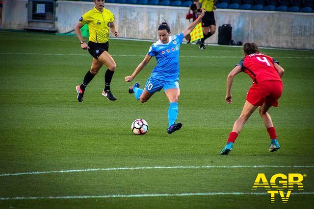 Foto di Milton Galvan da Pixabay calcio femminile Foto di Milton Galvan da Pixabay calcio femminile
