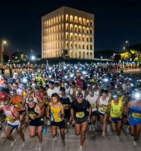Eur, un fiume di luce illuminerà i giardini e le strade del quartiere con la seconda edizione CF9K Corsa Futurista Eur, un fiume di luce illuminerà i giardini e le strade del quartiere con la seconda edizione CF9K Corsa Futurista