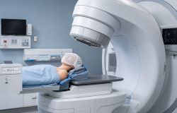 35 milioni di nuovi casi di tumore nel 2050: la radioterapia di precisione e le nuove prospettive terapeutiche