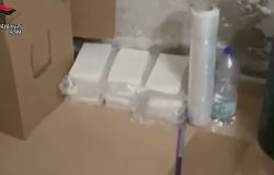 Roma, operazione antidroga congiunta di Polizia e Carabinieri, 9 arresti