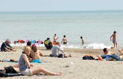 Ostia, mare libero...per tutti
