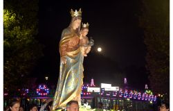 Processione Regina Pacis ph credit Pino Rampolla