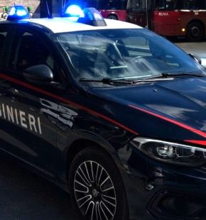 Ostia, cileno tenta di evitare un controllo aggredendo i Carabinieri, arrestato 26enne per resistenza, porto abusivo di coltello Ostia, cileno tenta di evitare un controllo aggredendo i Carabinieri, arrestato 26enne per resistenza, porto abusivo di coltello