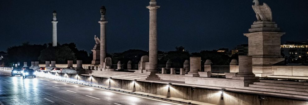 Roma Ponte Flaminio, inaugurata la nuova illuminazione Roma Ponte Flaminio, inaugurata la nuova illuminazione