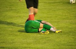 Calcio, fisioterapia e infortuni: a Roma focus su piede, caviglia e rientro in campo