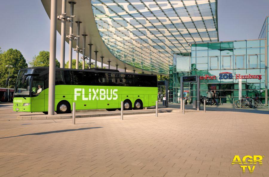 autostazione Amburgo foto Flixibus autostazione Amburgo foto Flixibus