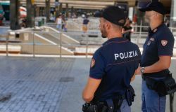 Roma Termini, rubano il portafoglio dalla borsa di una turista, in manette tre giovani bosniache