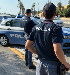 Ostia, avevano investito due ragazze sul marciapiedi, preso il terzo uomo che si trovava sull'auto ed era scappato