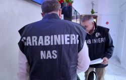 Roma, quartiere Trieste, giro di vite dei Carabinieri, sanzioni agli esercizi commerciali, 5 persone denunciate