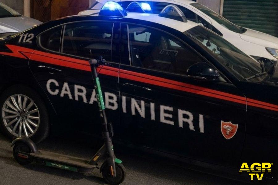 Carabinieri Roma bloccato spacciatore su monopattino Carabinieri Roma bloccato spacciatore su monopattino