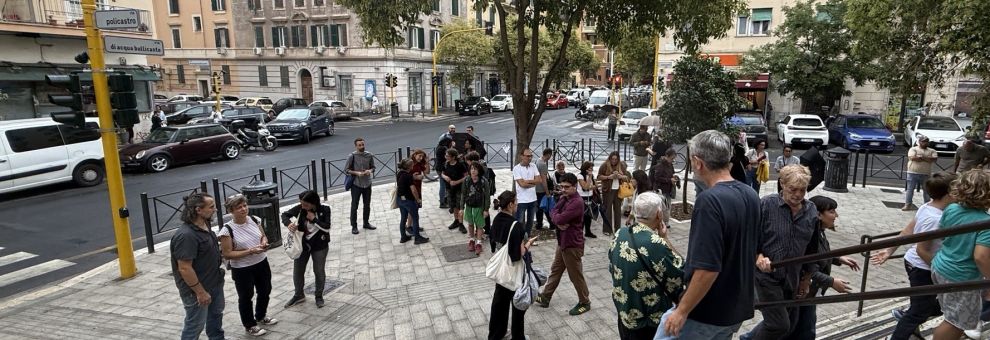 Municipio V, inaugurata alla scuola Pisacane una nuova piazza per rendere più sicuro l'ingresso e l'uscita degli alunni Municipio V, inaugurata alla scuola Pisacane una nuova piazza per rendere più sicuro l'ingresso e l'uscita degli alunni