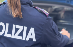 Roma, Aurelio e Monteverde: giro di vitre della Polizia, sale gioco aperte fuori orario e sequestro di generi alimentari