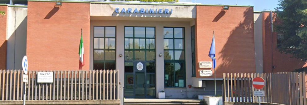 Tor di Valle: fa un murales alla stazione Metromare, denunciato 19enne