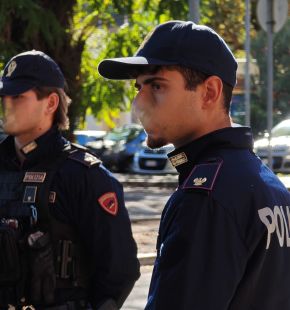 Roma Quarticciolo, stretta della Polizia sul traffico di stupefacenti, 11 arresti, 400 grammi tra cocaina ed hashish sequestrati